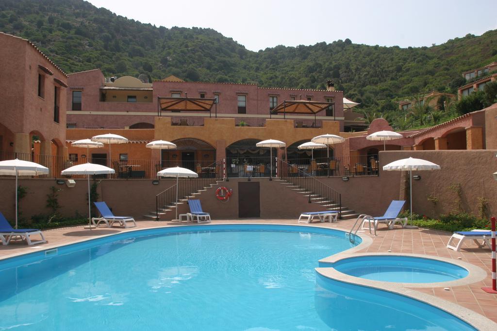 Sosventos Village Hotel Teulada Exterior foto