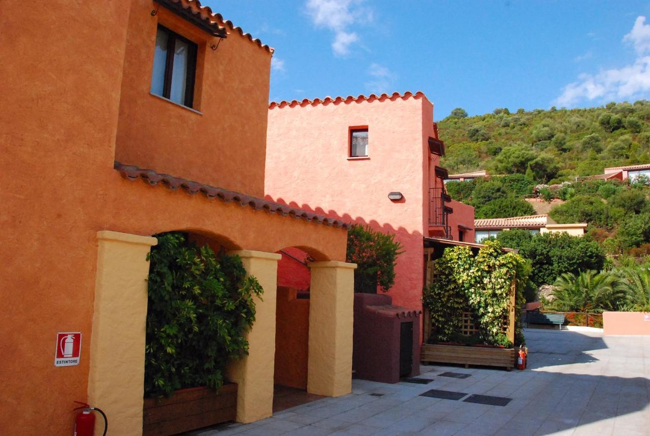 Sosventos Village Hotel Teulada Exterior foto